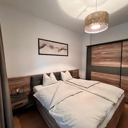Vic Apartman *