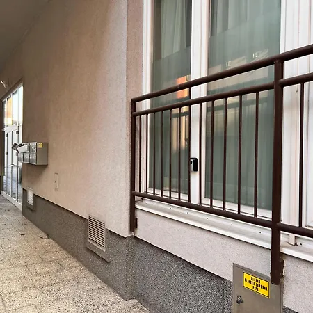 Vic Apartman *